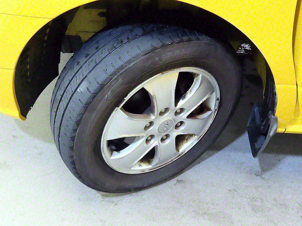 HYUNDAI Starex 2015 Amarillo - Importación desde Corea - HF Imports Iquique - Foto 20