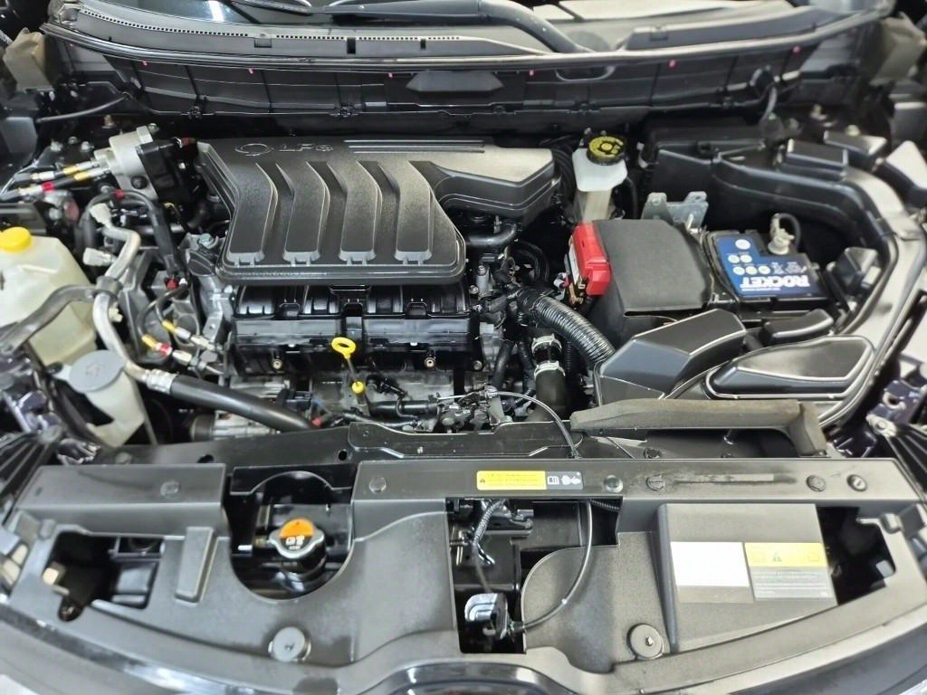 SAMSUNG QM6 - Vista 5