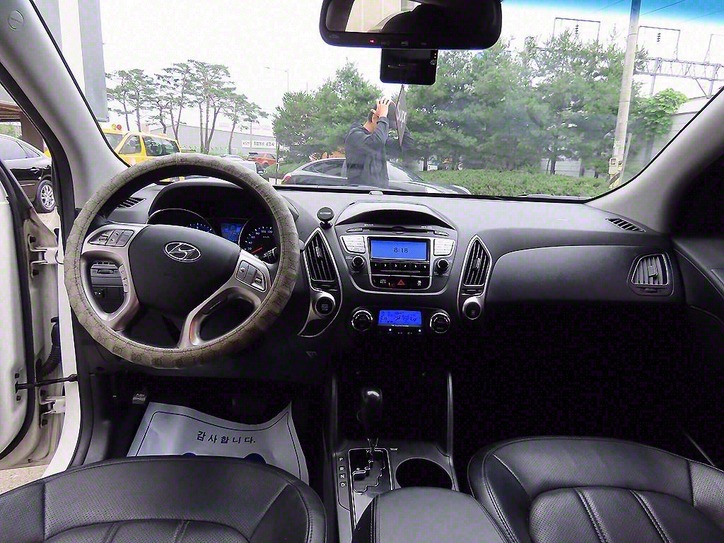 HYUNDAI Tucson - Vista 7