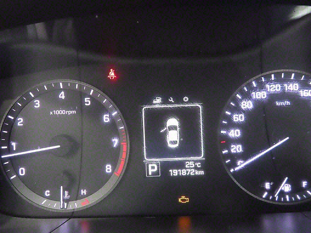 HYUNDAI Sonata - Vista 11