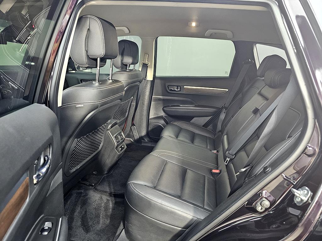 SAMSUNG QM6 - Vista 9