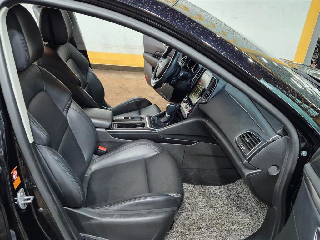 SAMSUNG SM6 - Vista 8