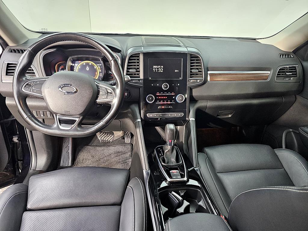 SAMSUNG QM6 - Vista 5