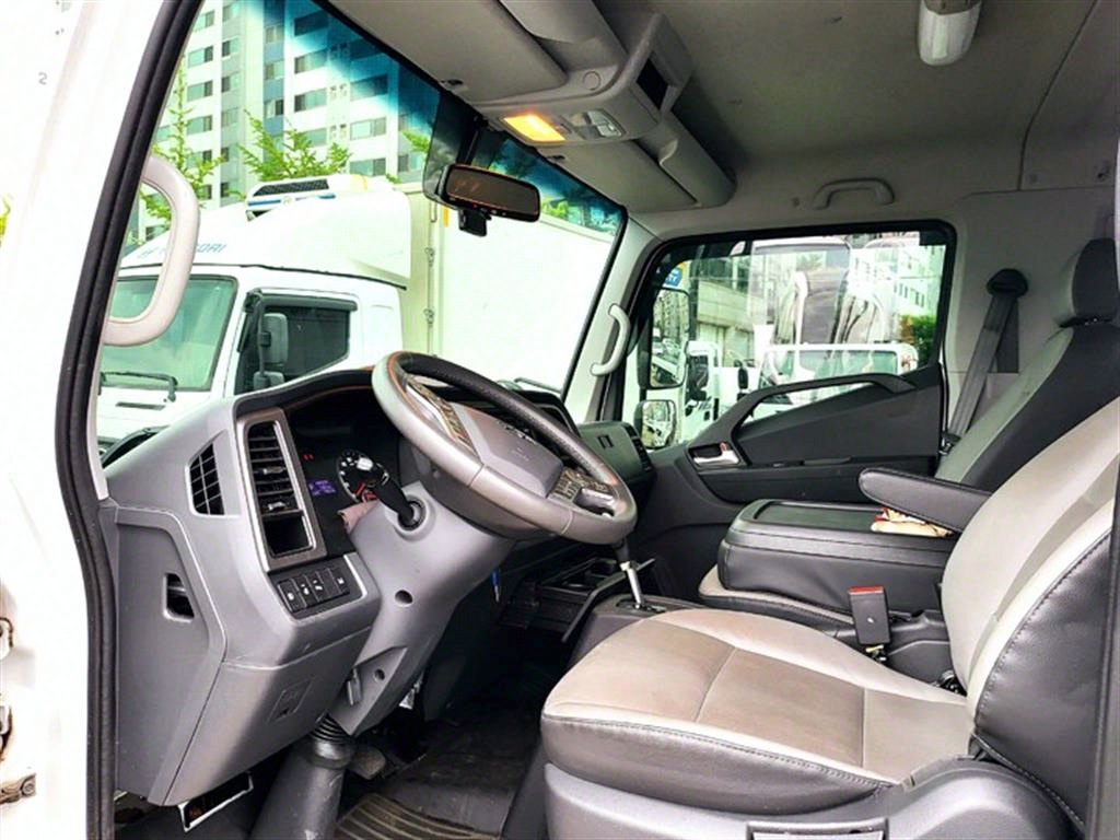 medium and large cargo Cargo 2021 Blanco - Importación desde Corea - HF Imports Iquique - Foto 13