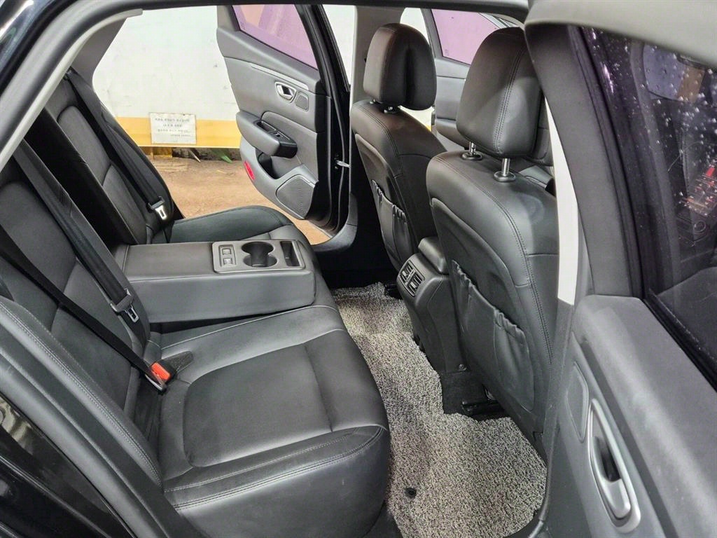 SAMSUNG SM6 - Vista 9