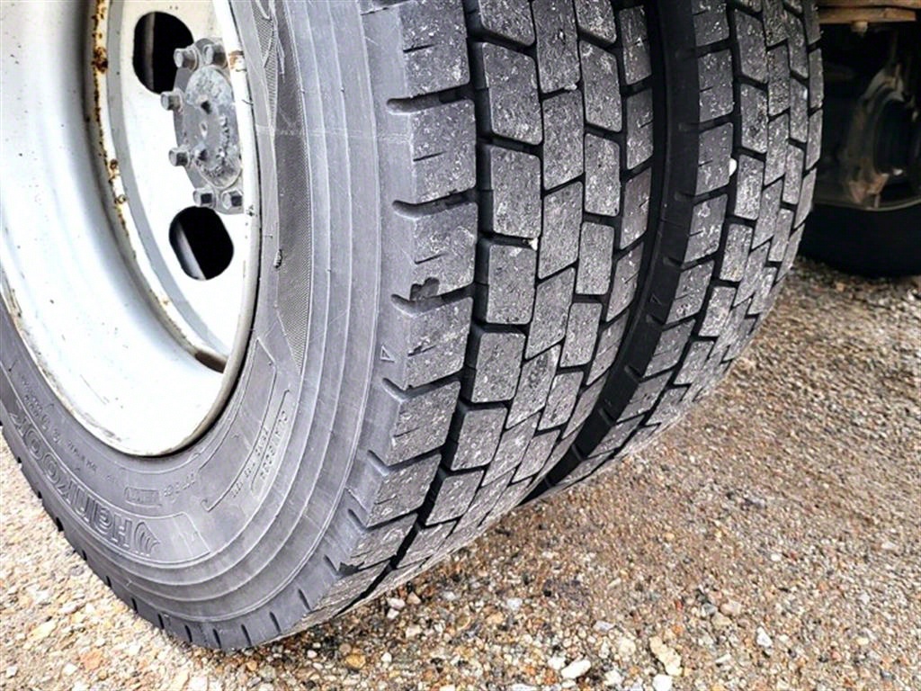 medium and large cargo Cargo - Vista 12