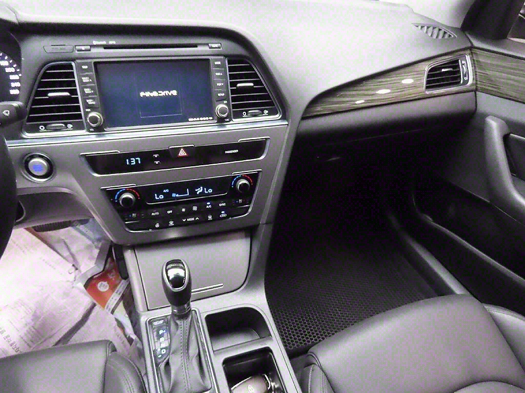 HYUNDAI Sonata 2015 Plateado - Importación desde Corea - HF Imports Iquique - Foto 7