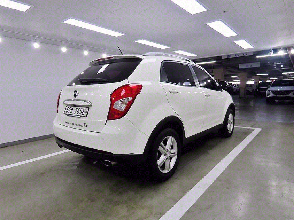 Ssangyong Korando - Vista 4