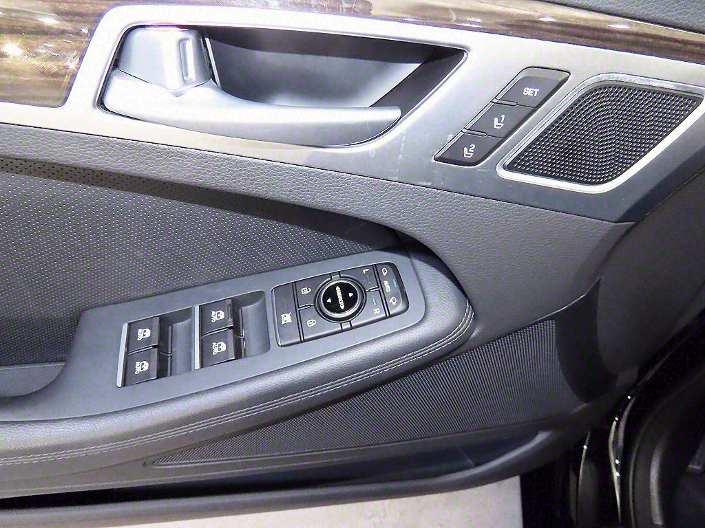 Genesis G80 2017 Negro - Importación desde Corea - HF Imports Iquique - Foto 13