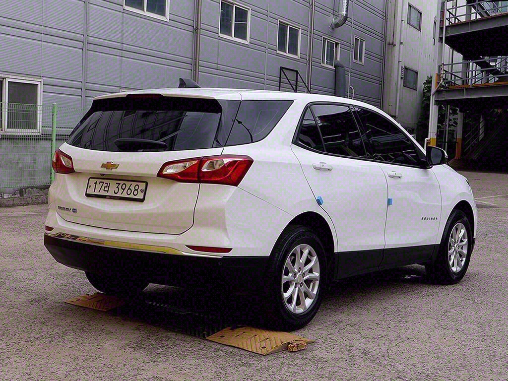 Chevrolet Equinox - Vista 7