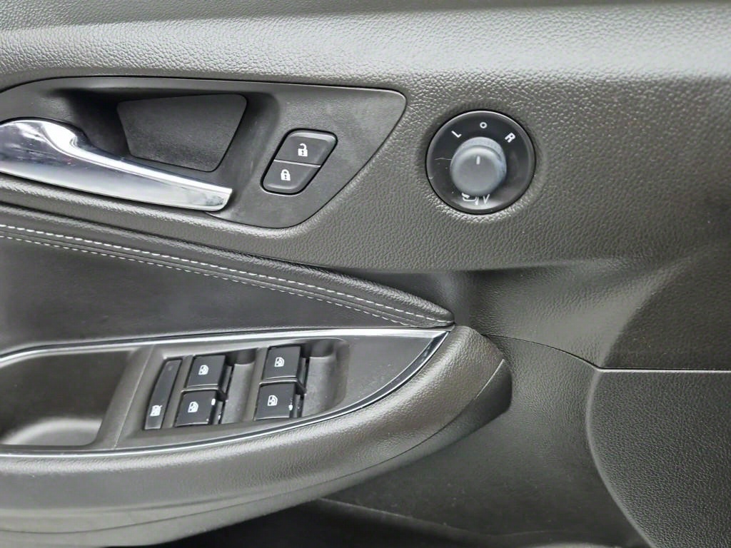 Chevrolet Cruise 2017 Blanco - Importación desde Corea - HF Imports Iquique - Foto 17