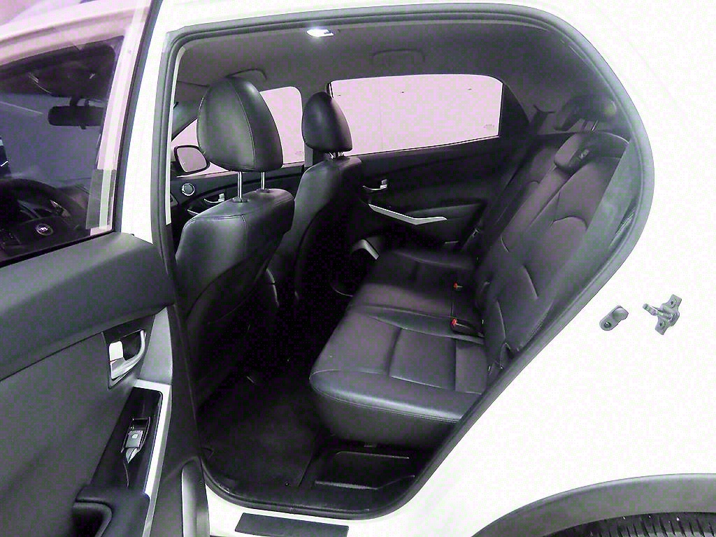 Ssangyong Korando - Vista 6