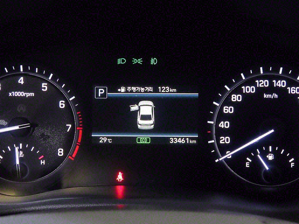 Genesis G80 - Vista 9