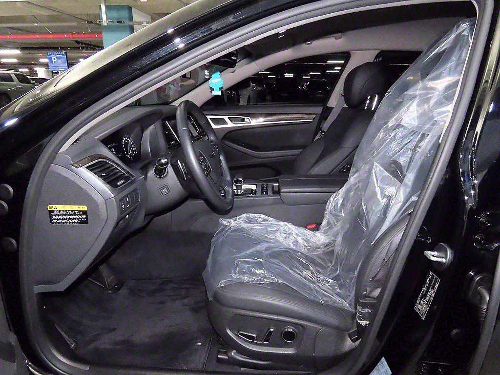 Genesis G80 - Vista 6