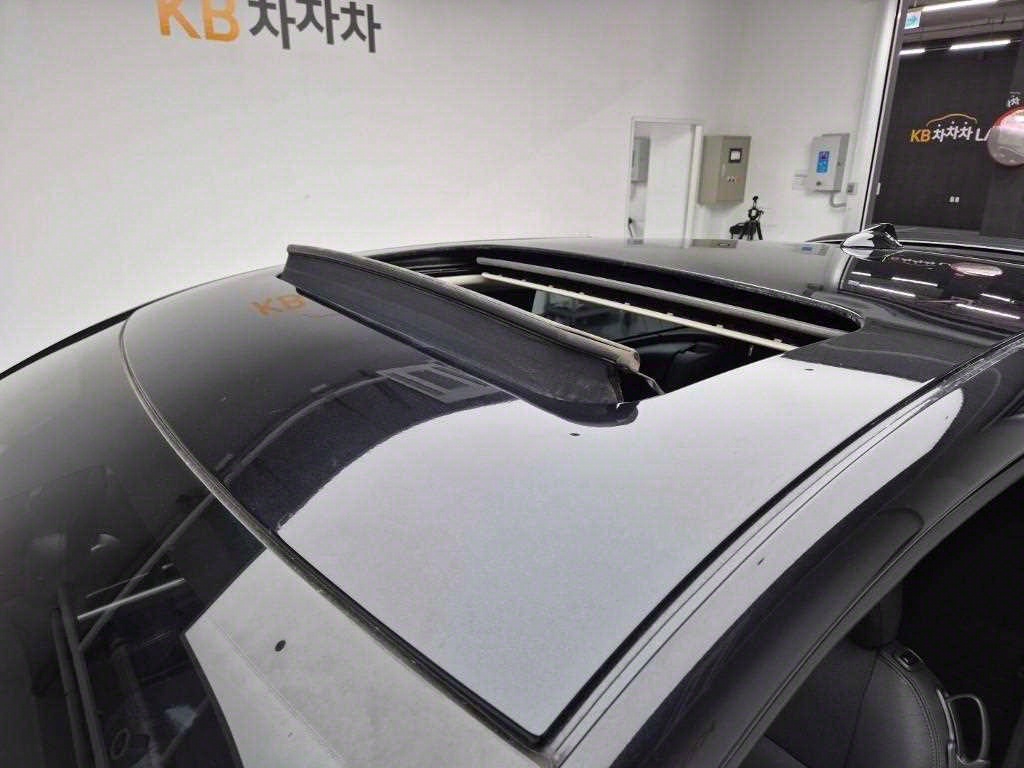 Volvo C30 2011 Negro - Importación desde Corea - HF Imports Iquique - Foto 13