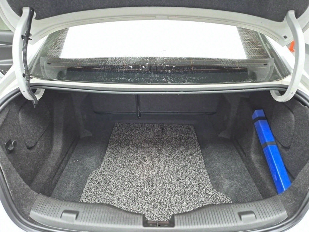 Chevrolet Cruise 2017 Blanco - Importación desde Corea - HF Imports Iquique - Foto 18