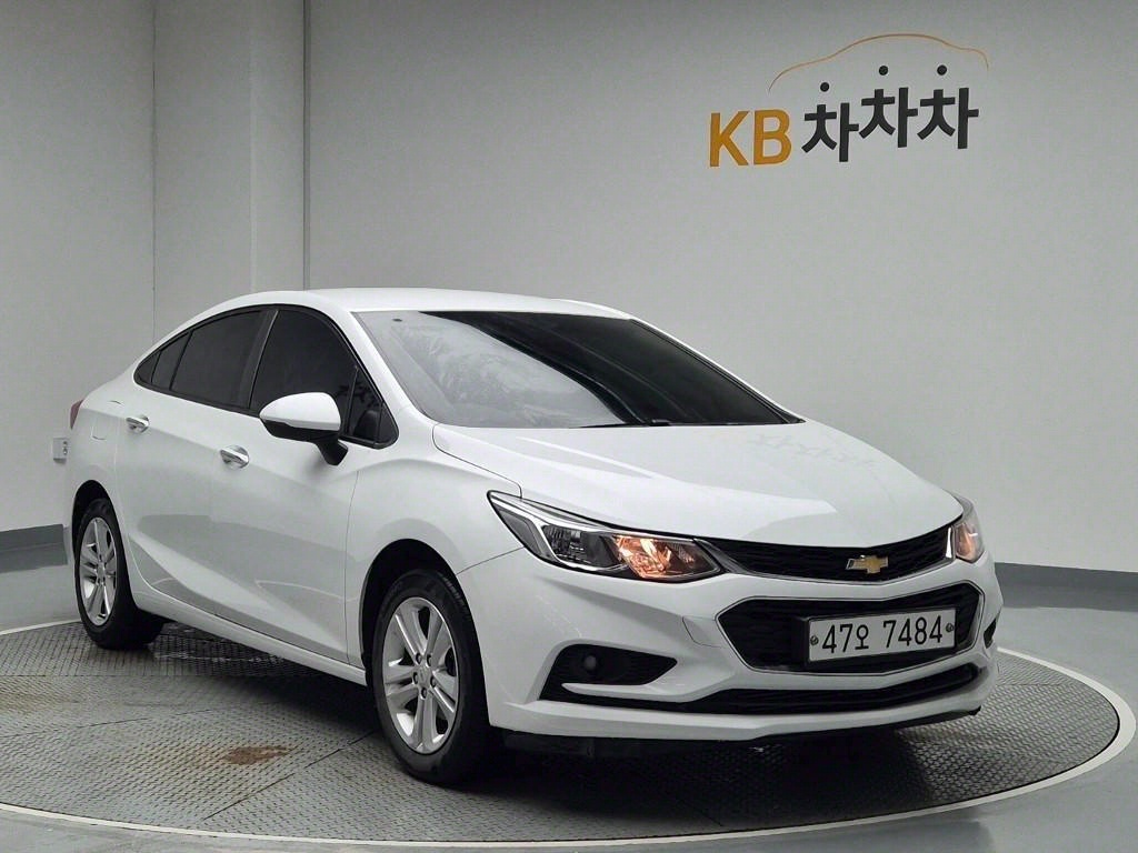 Chevrolet Cruise - Vista 4