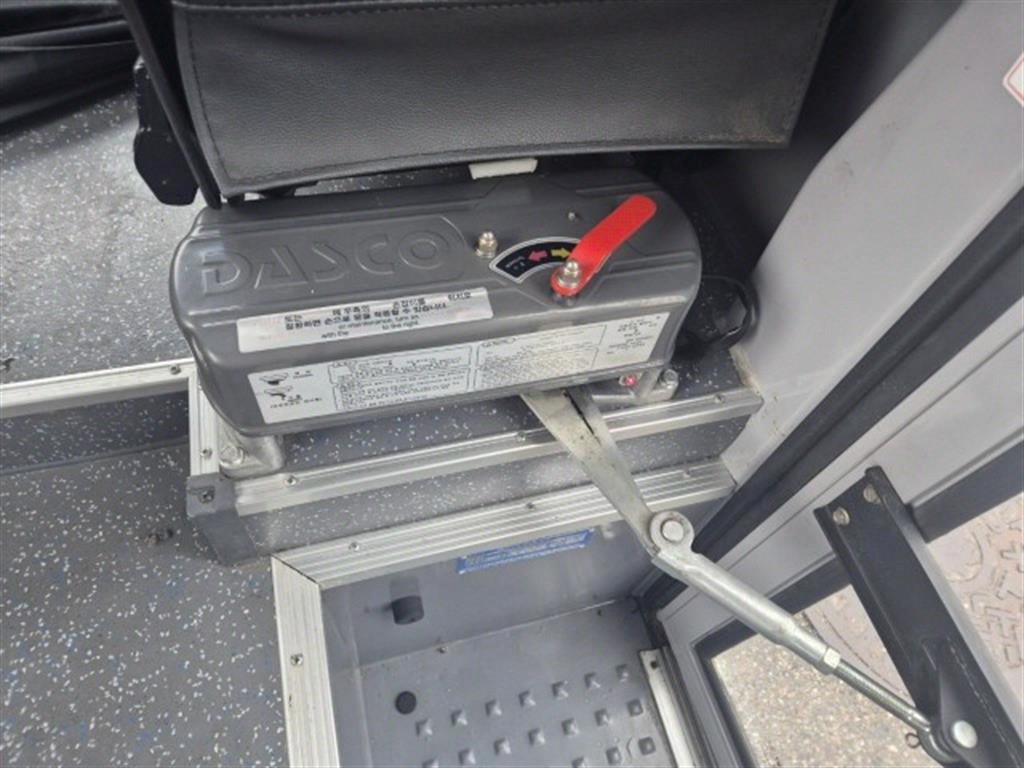 medium and large bus Medium Daewoo Bus 2017 Amarillo - Importación desde Corea - HF Imports Iquique - Foto 17