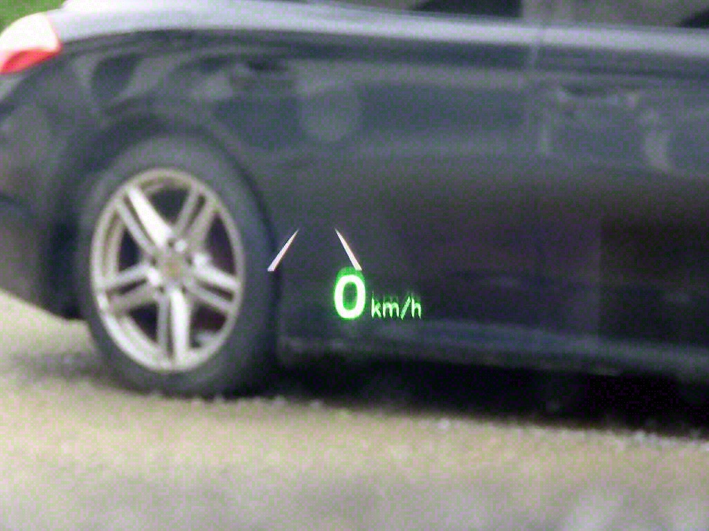 Genesis G90 - Vista 10