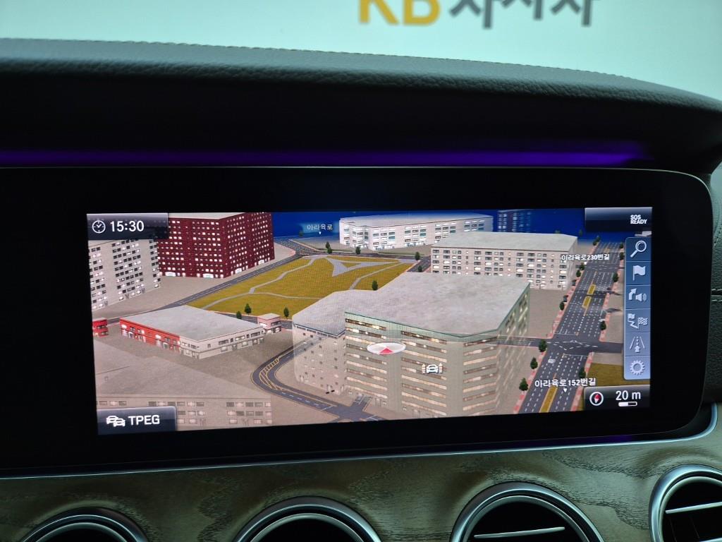 Mercedes Benz E class 2019 Negro - Importación desde Corea - HF Imports Iquique - Foto 14