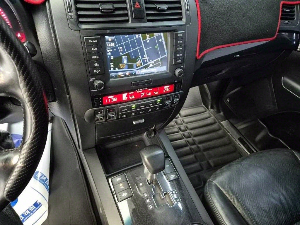 KIA Mohave - Vista 10