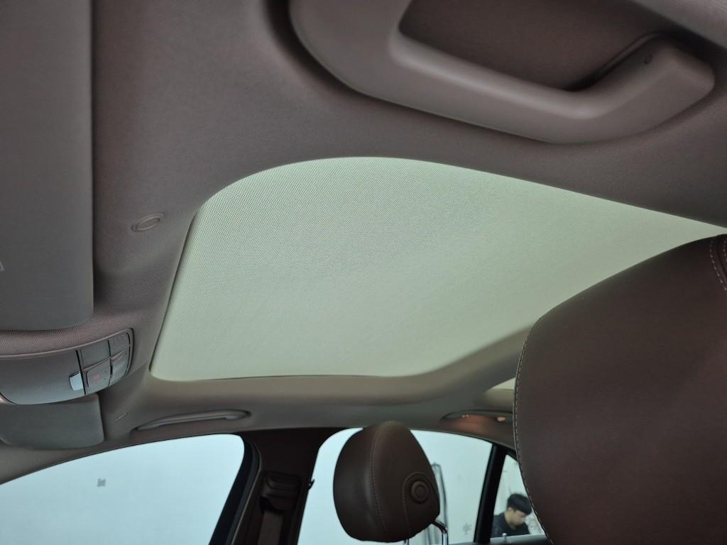 Mercedes Benz E class 2019 Negro - Importación desde Corea - HF Imports Iquique - Foto 13