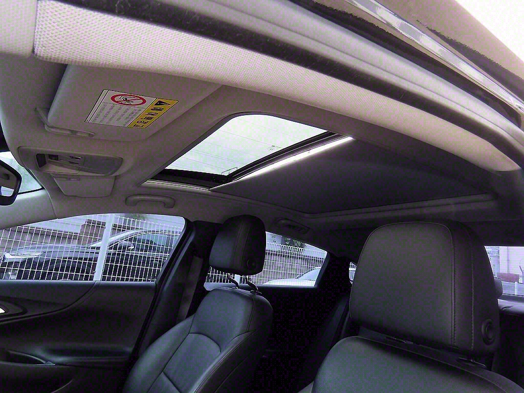 Chevrolet Malibu 2017 Negro - Importación desde Corea - HF Imports Iquique - Foto 18