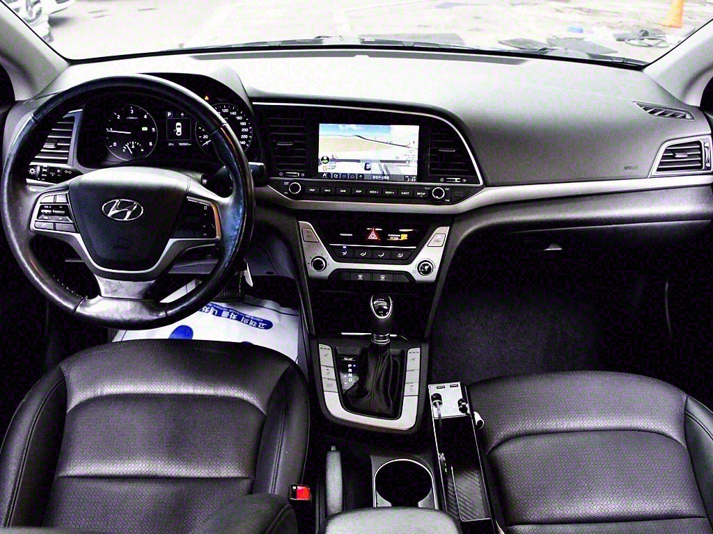 HYUNDAI Avante 2017 Gris - Importación desde Corea - HF Imports Iquique - Foto 7