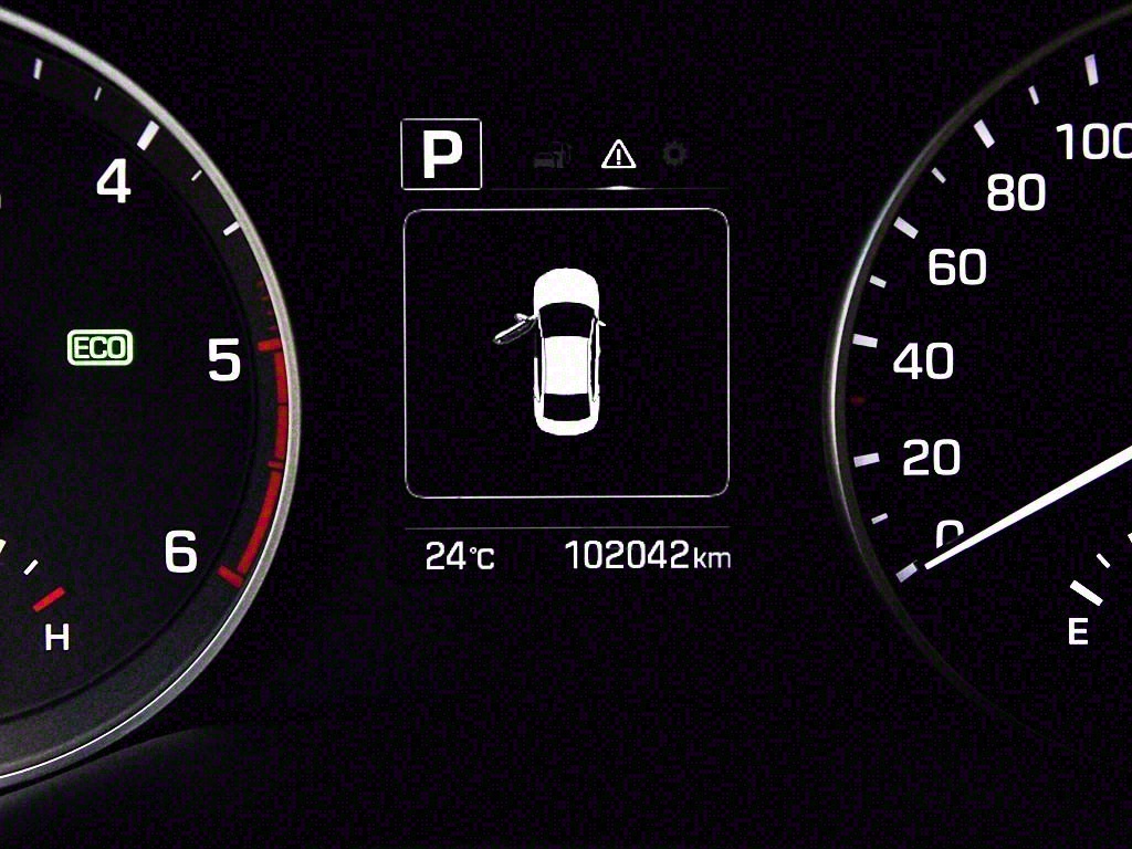 HYUNDAI Avante 2017 Gris - Importación desde Corea - HF Imports Iquique - Foto 9