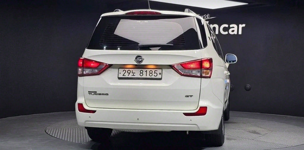 Ssangyong Korando - Vista 5