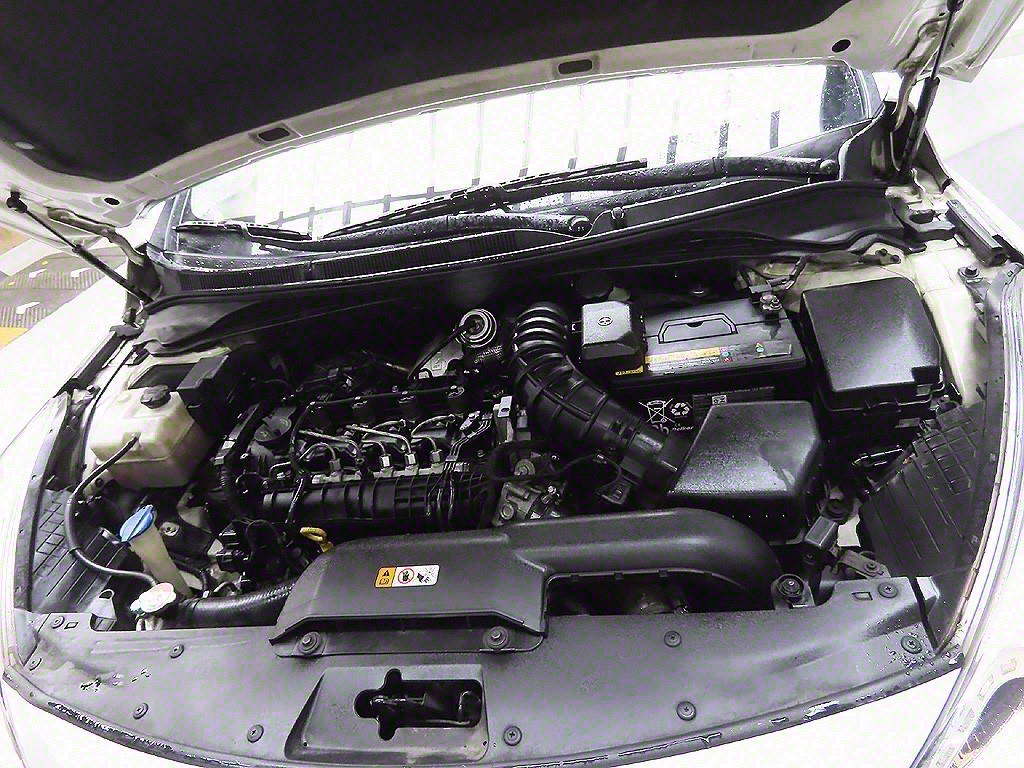 HYUNDAI i40 2014 Blanco - Importación desde Corea - HF Imports Iquique - Foto 7