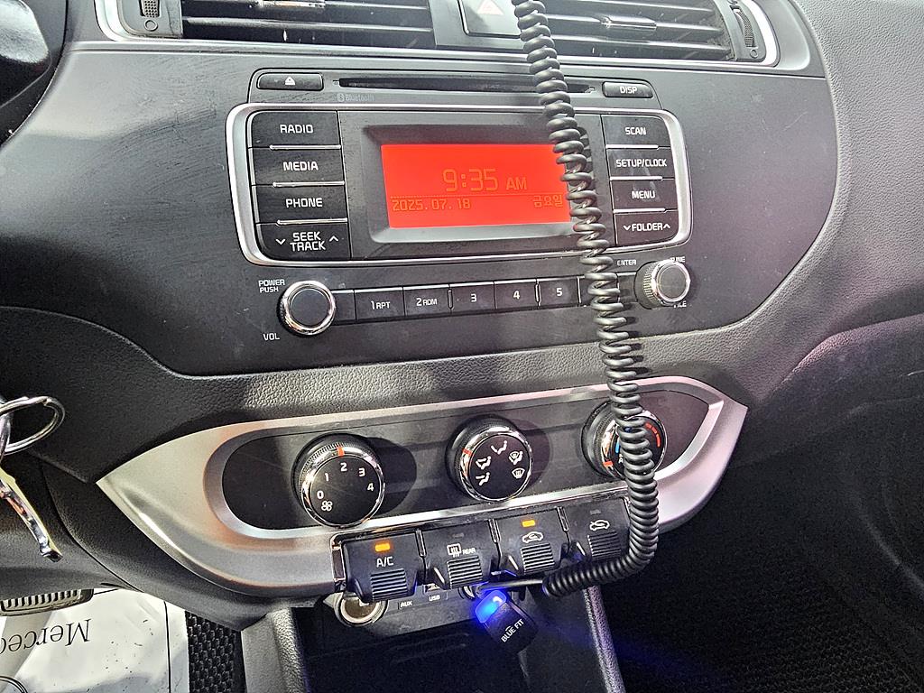 KIA Pride 2015 Blanco - Importación desde Corea - HF Imports Iquique - Foto 15