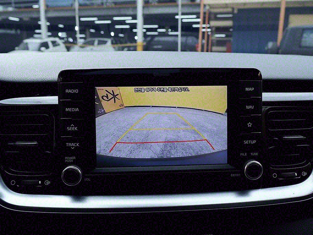 KIA Stonic 2019 Blanco - Importación desde Corea - HF Imports Iquique - Foto 9