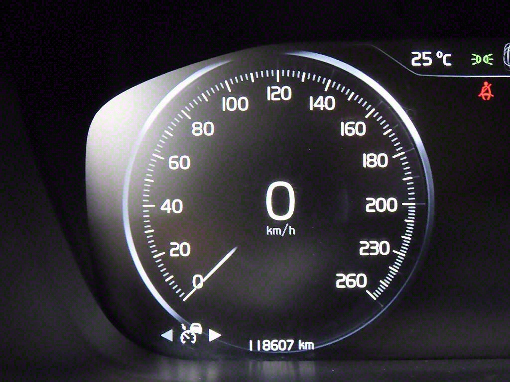 Volvo XC60 - Vista 8