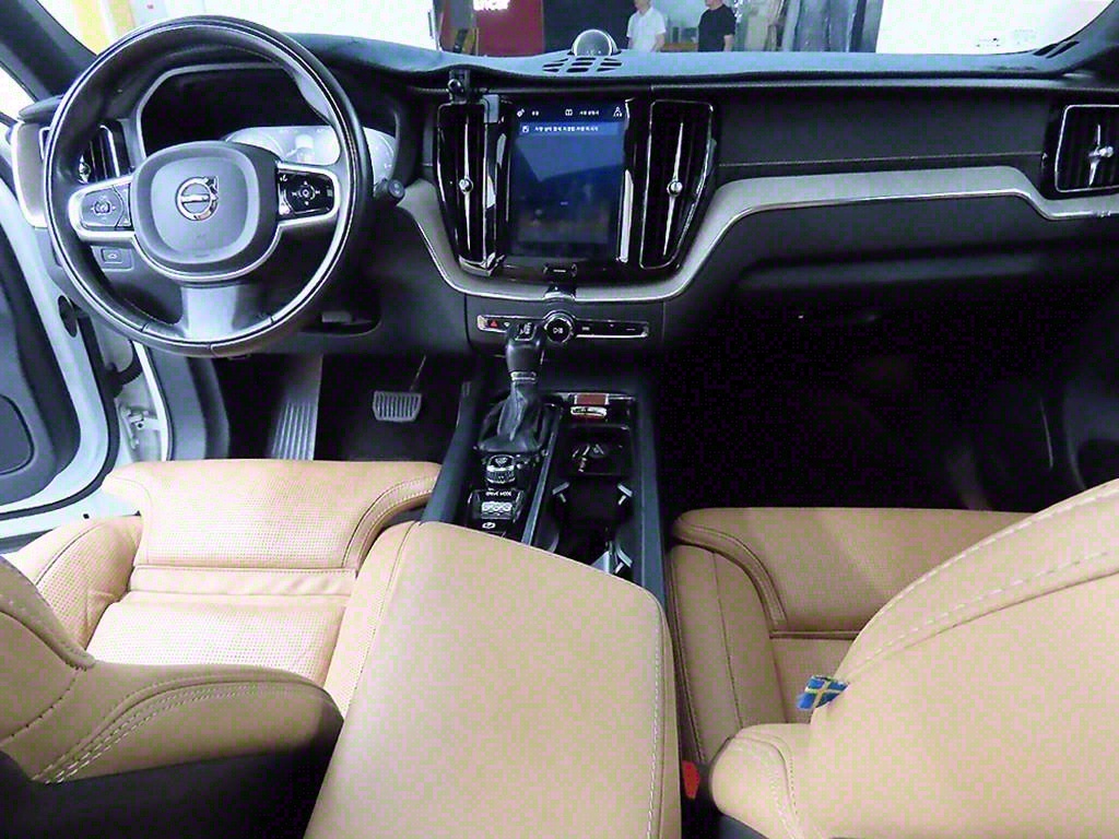 Volvo XC60 - Vista 7