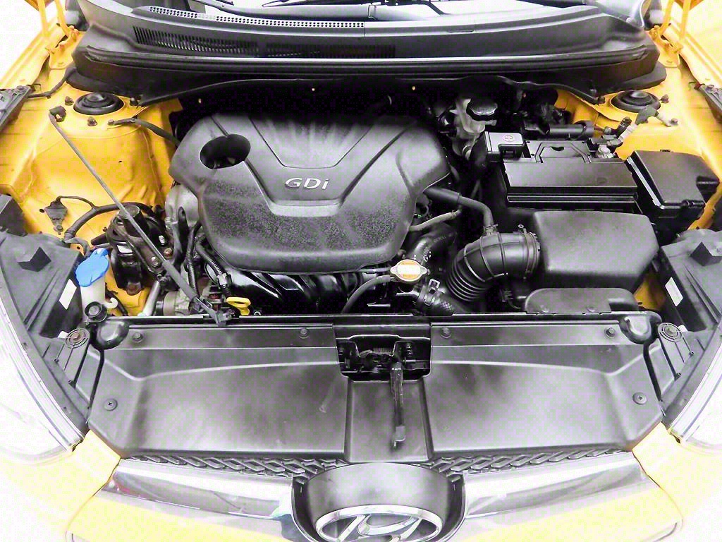 HYUNDAI Veloster 2012 Amarillo - Importación desde Corea - HF Imports Iquique - Foto 20