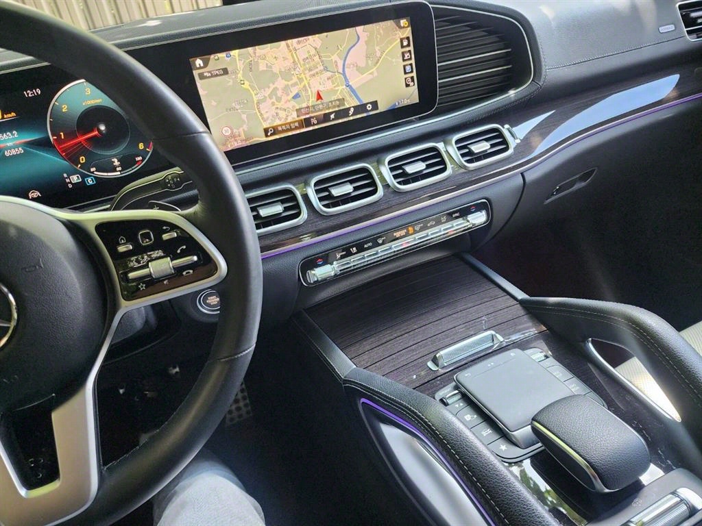 Mercedes Benz GLE Class - Vista 10