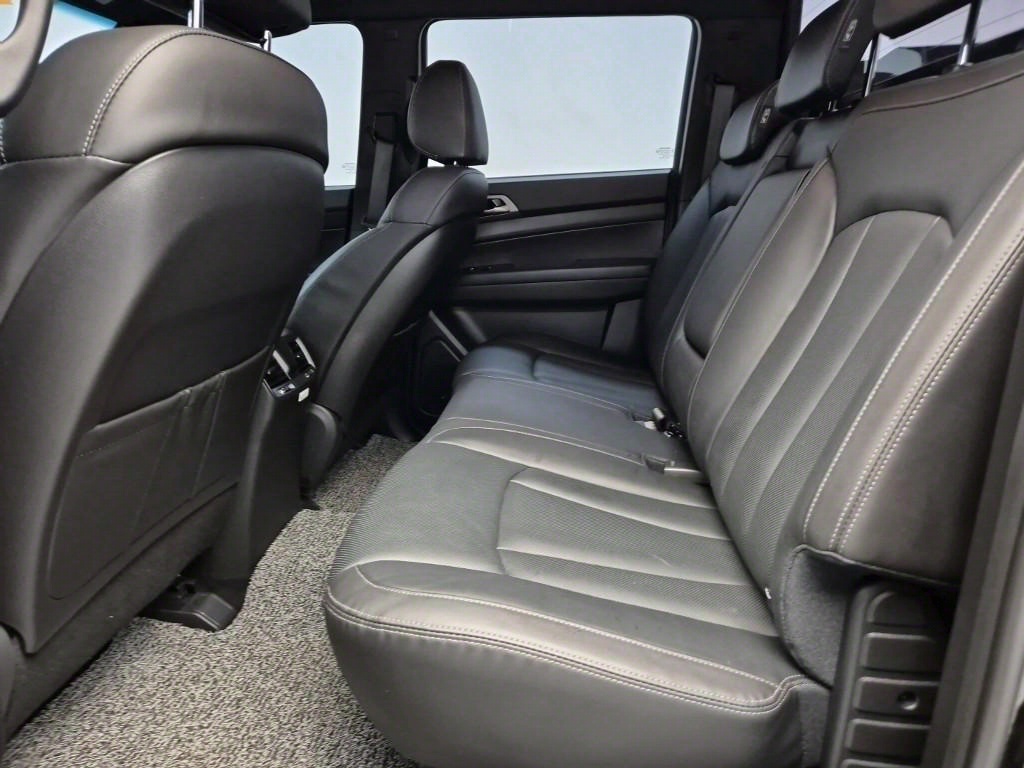 Ssangyong Rexton - Vista 12