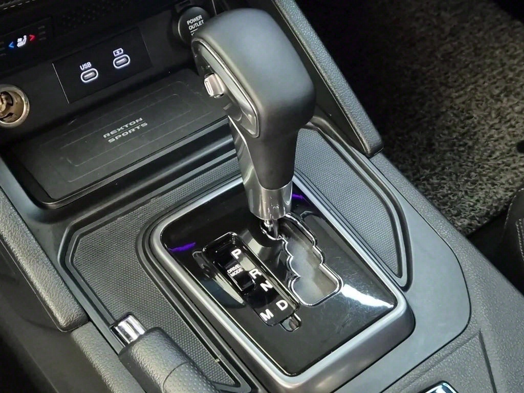 Ssangyong Rexton - Vista 8