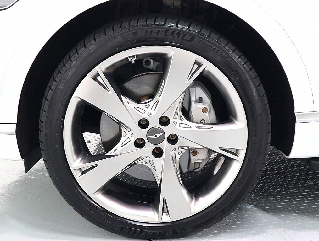 Genesis GV80 - Vista 7