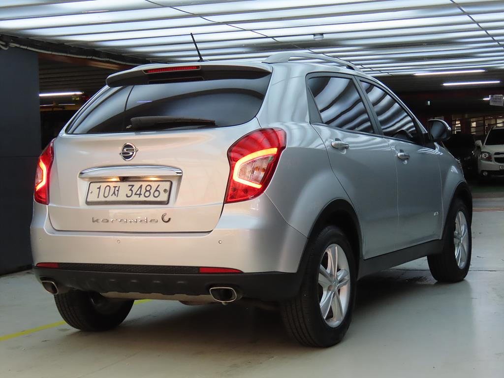 Ssangyong Korando - Vista 4
