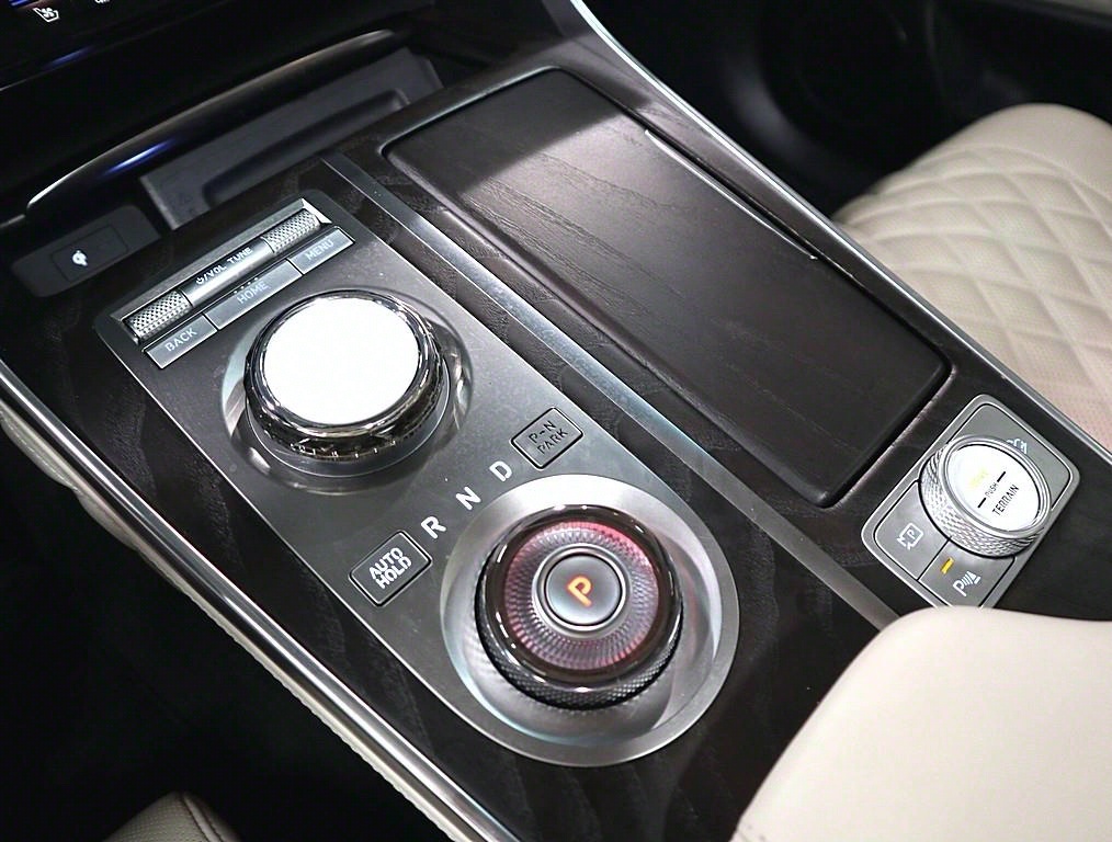 Genesis GV80 2023 Blanco - Importación desde Corea - HF Imports Iquique - Foto 13