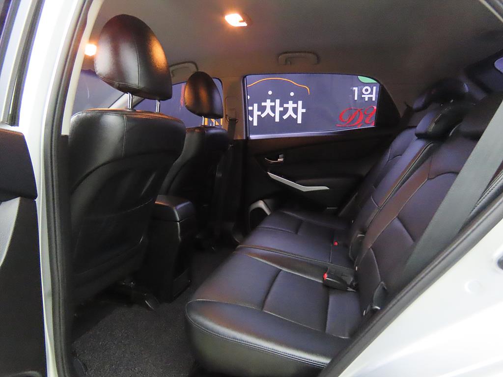 Ssangyong Korando - Vista 6