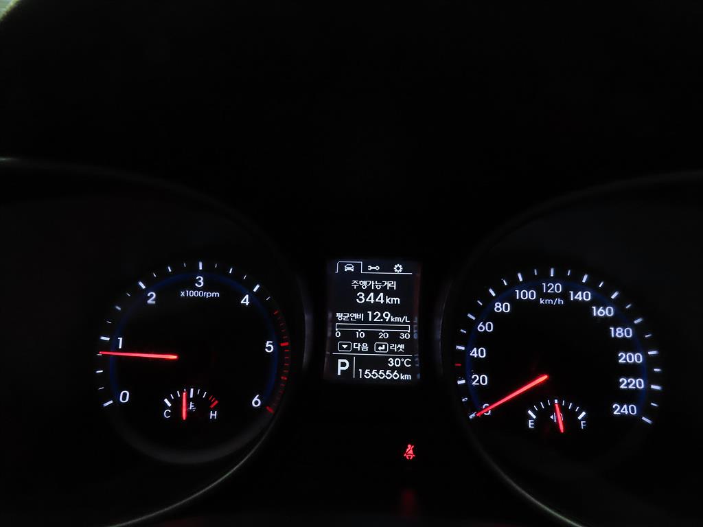 HYUNDAI Santa Fe - Vista 9