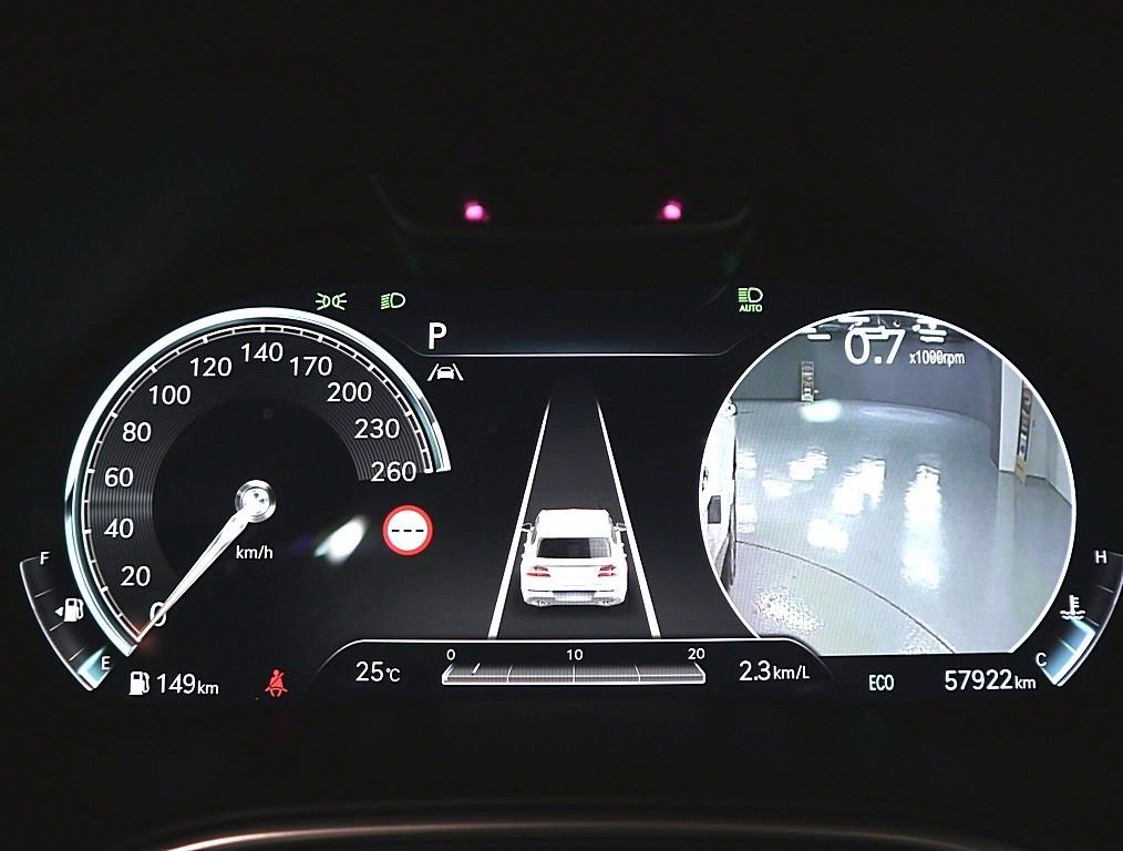 Genesis GV80 - Vista 5