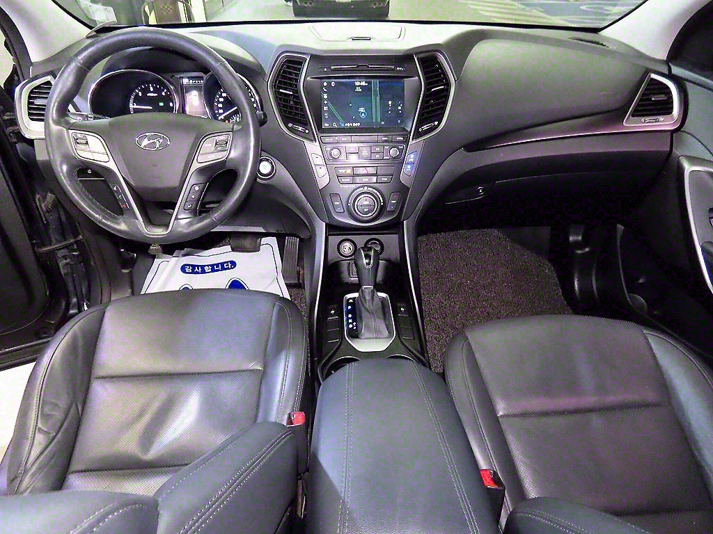 HYUNDAI Santa Fe - Vista 10