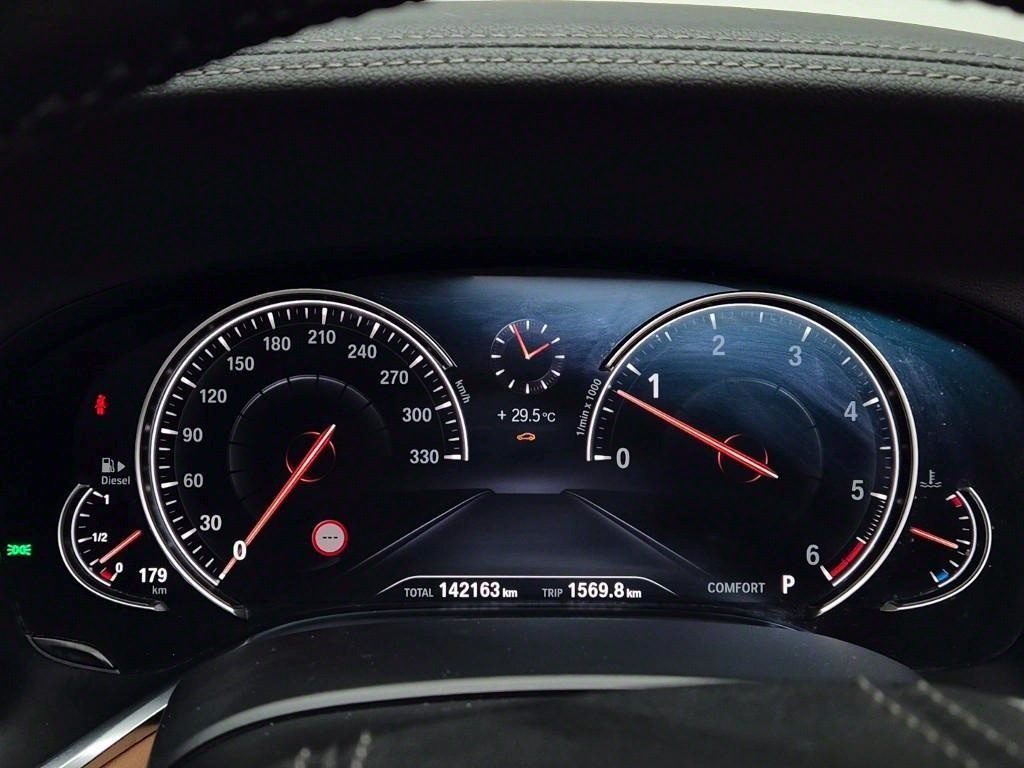 BMW 7 Series - Vista 6