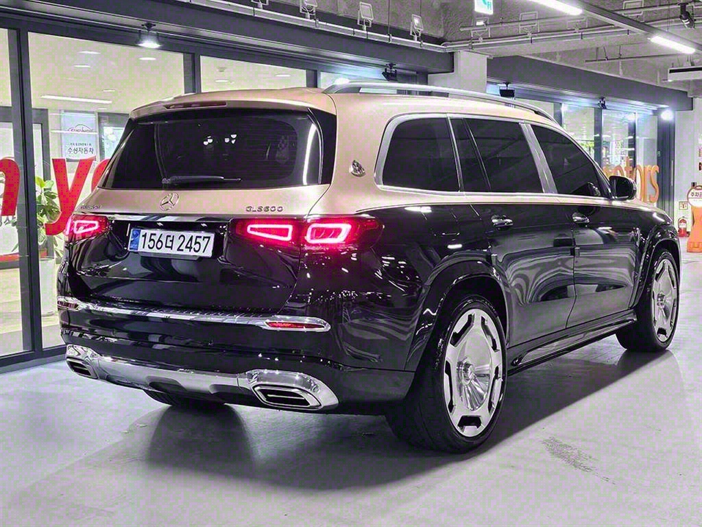 Mercedes Benz GLS Class - Vista 4
