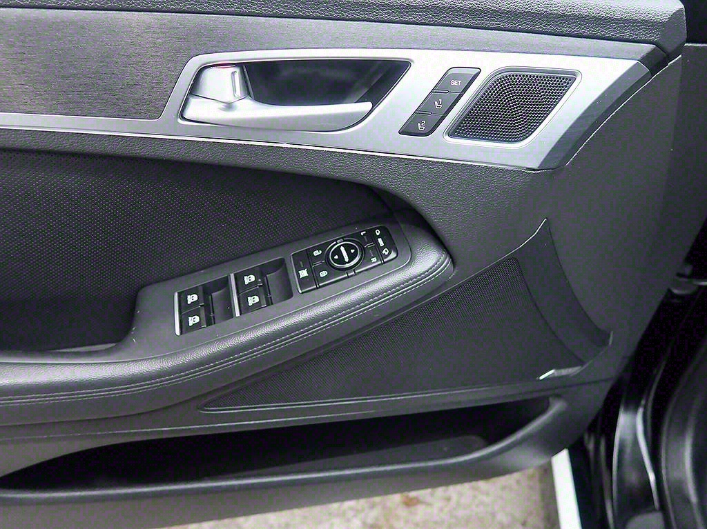 HYUNDAI Genesis 2015 Negro - Importación desde Corea - HF Imports Iquique - Foto 12