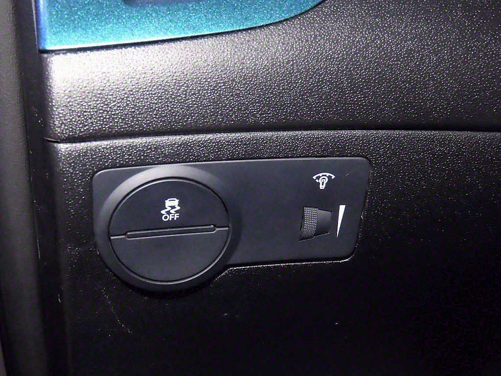 HYUNDAI Genesis 2009 Gris - Importación desde Corea - HF Imports Iquique - Foto 14